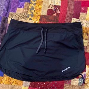 Patagonia run skirt